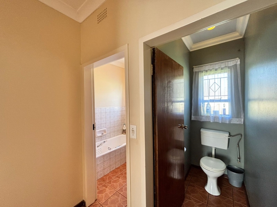 4 Bedroom Property for Sale in Meiringspark North West